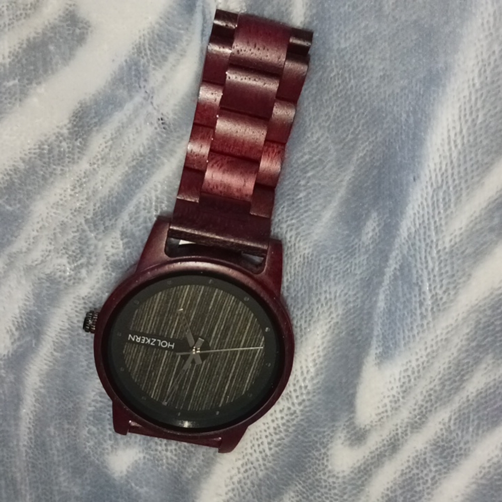 Am selling holzkern wooden watch
